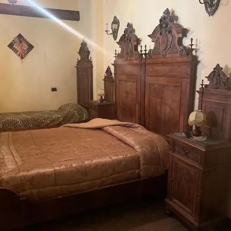 Il Fiocinino Nocleg ze śniadaniem 3*