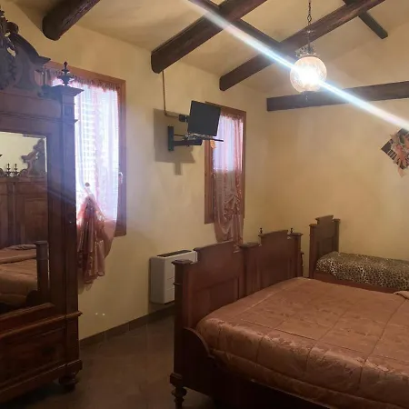 ベッド・アンド・ブレックファスト B&B Il Fiocinino