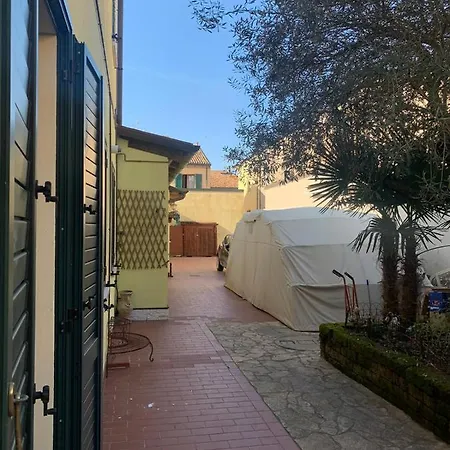 Dal Fiocinino Bed and Breakfast 3*